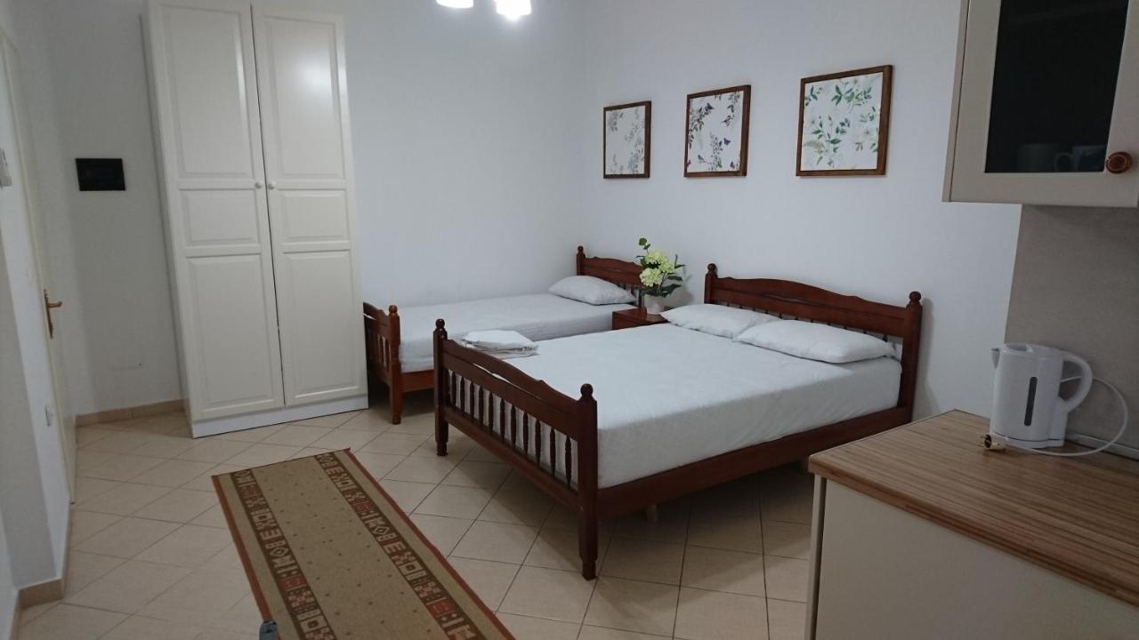 Kulla E Vekut Apartment Драч Екстериор снимка