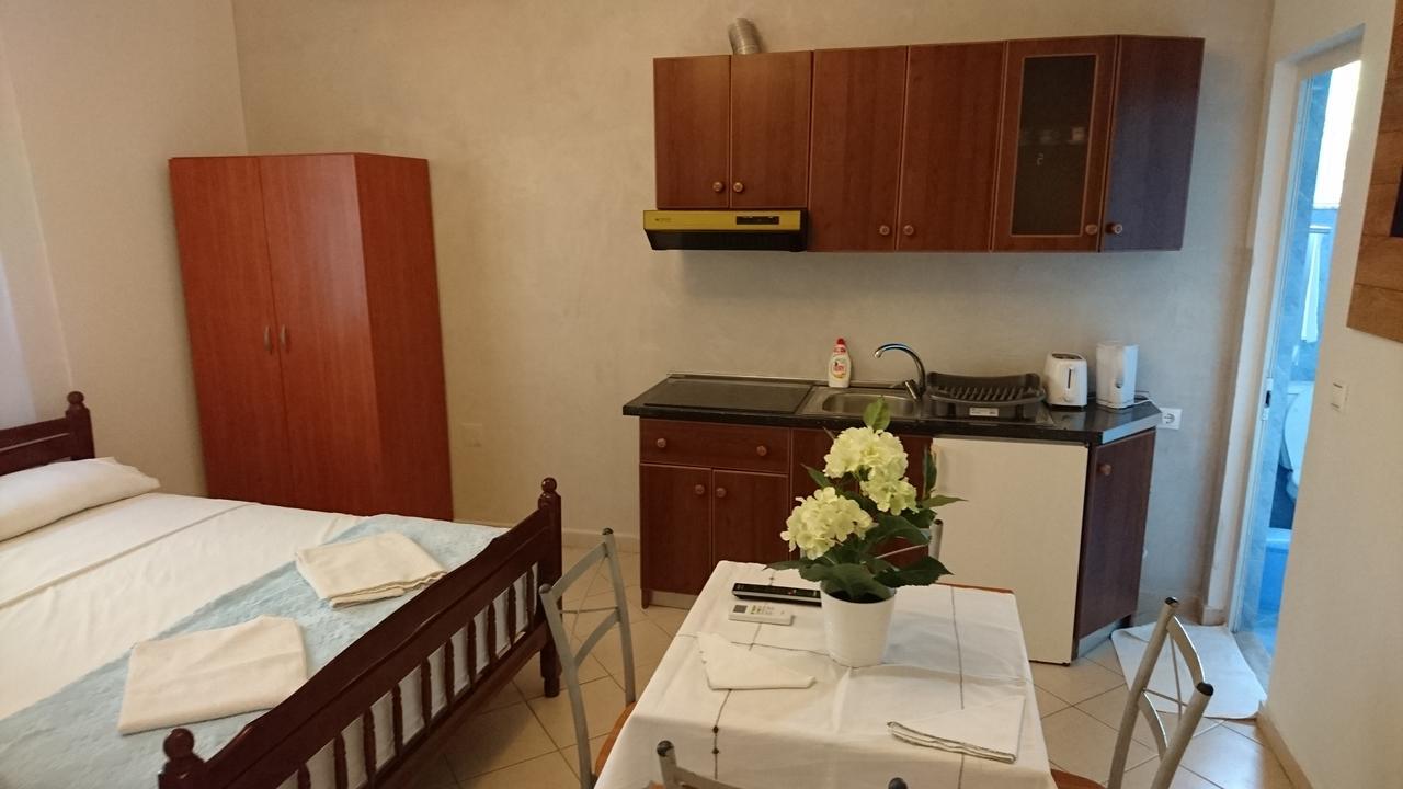 Kulla E Vekut Apartment Драч Екстериор снимка