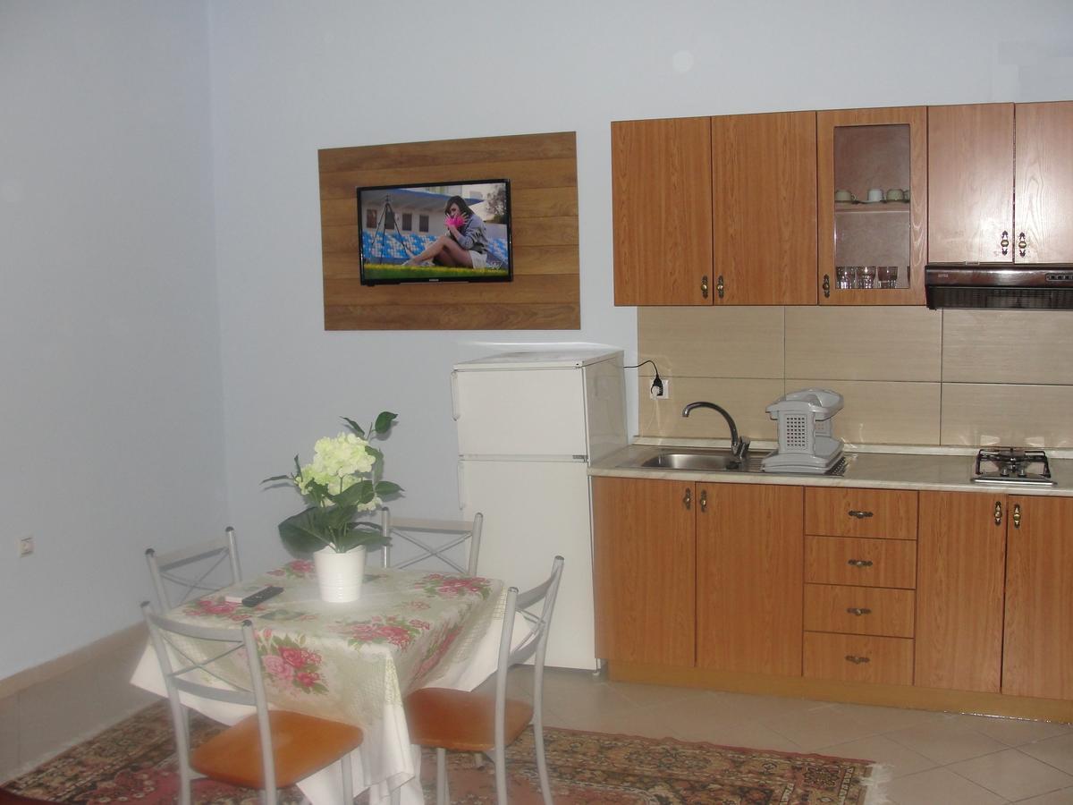 Kulla E Vekut Apartment Драч Екстериор снимка