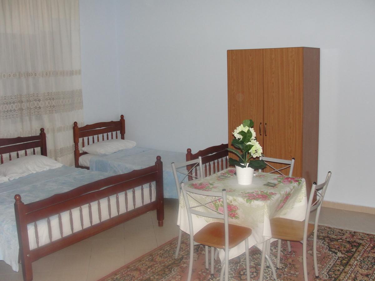 Kulla E Vekut Apartment Драч Екстериор снимка